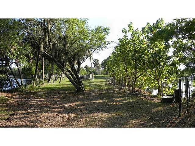   /   sq. ft. $ 2026-06-22 0 foto