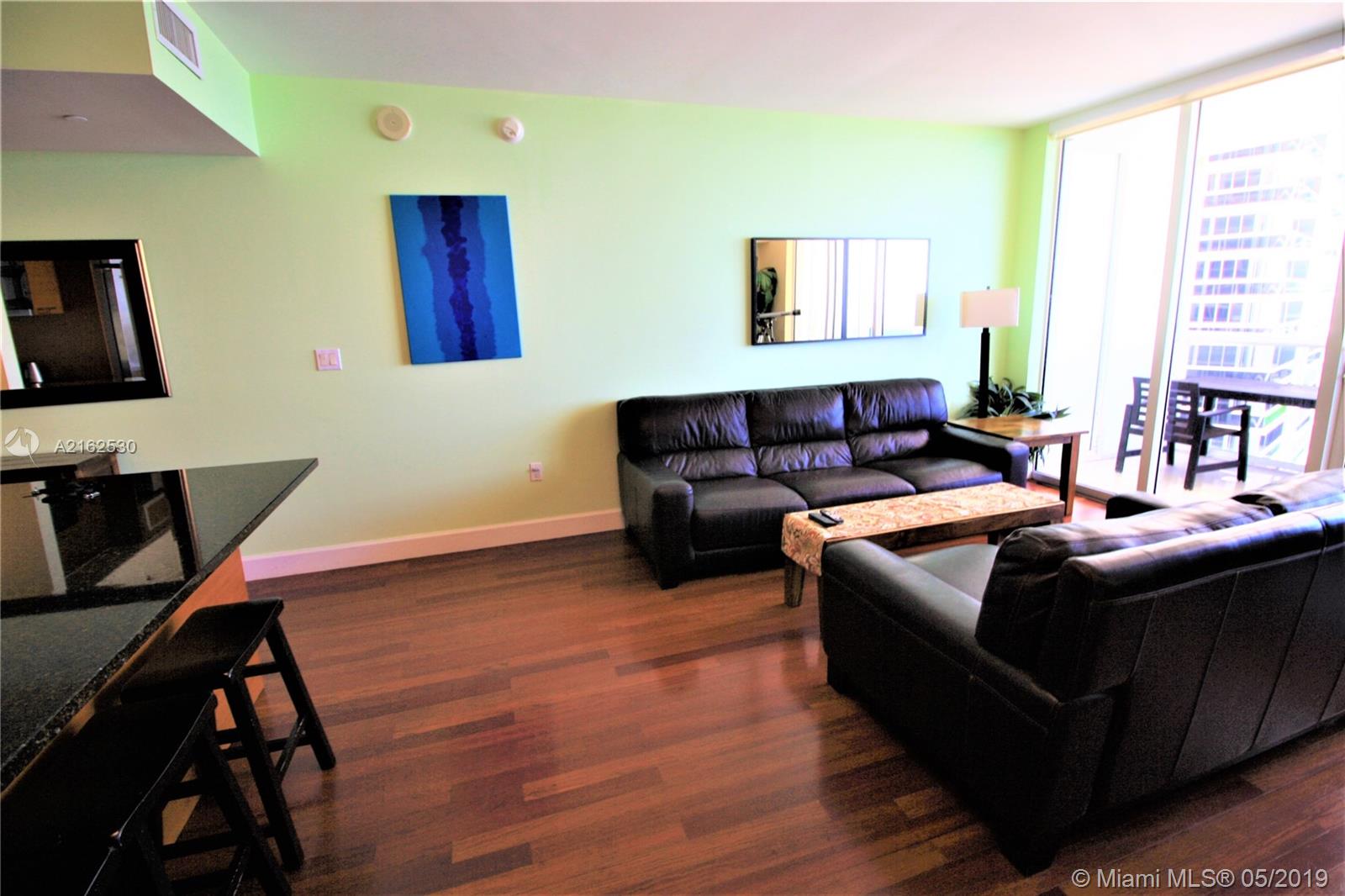 See details 2112 1 / 1 844 sq. ft. $ 2019-10-22 0 Photo