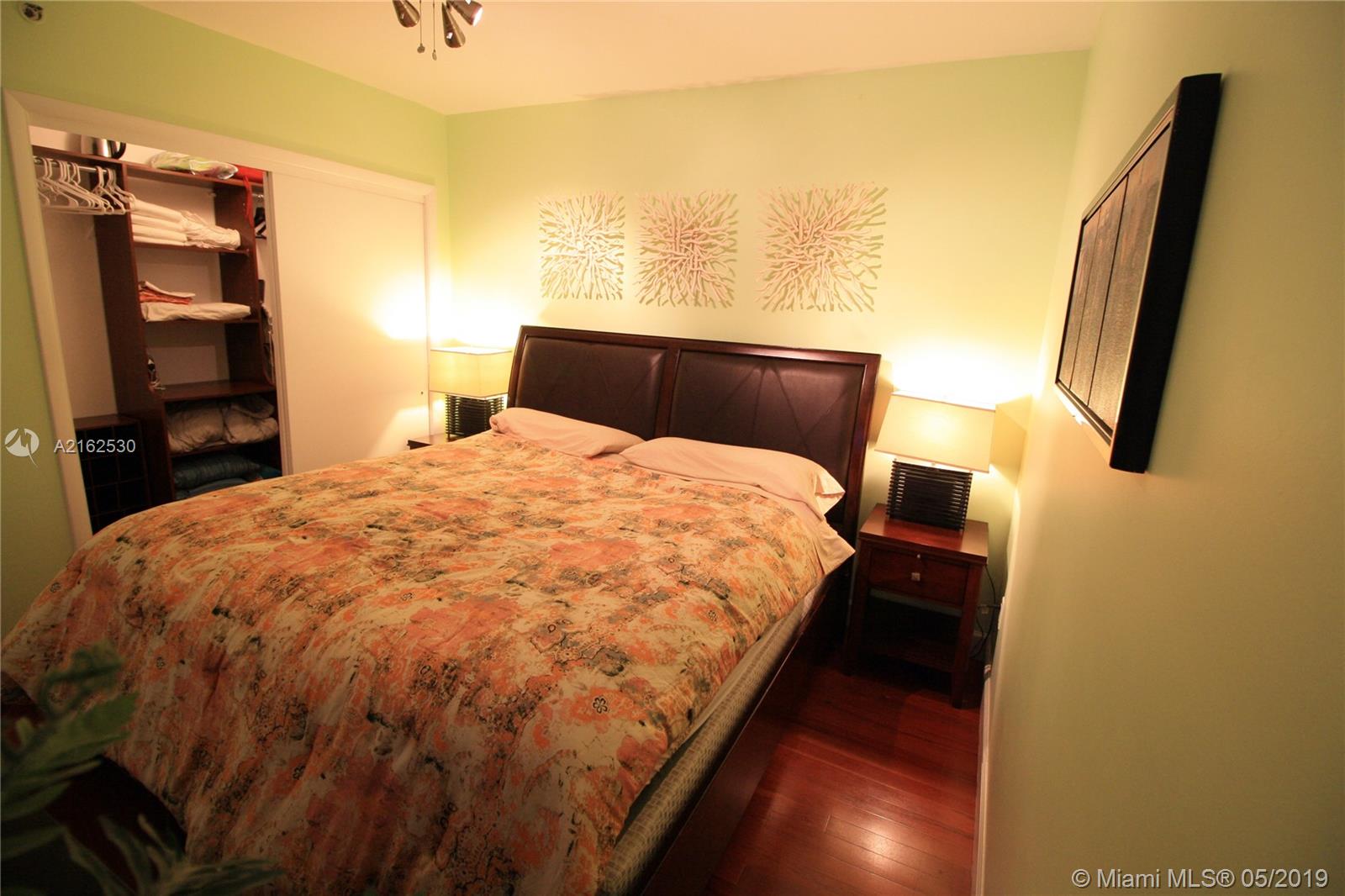 See details 2112 1 / 1 844 sq. ft. $ 2019-10-22 0 Photo