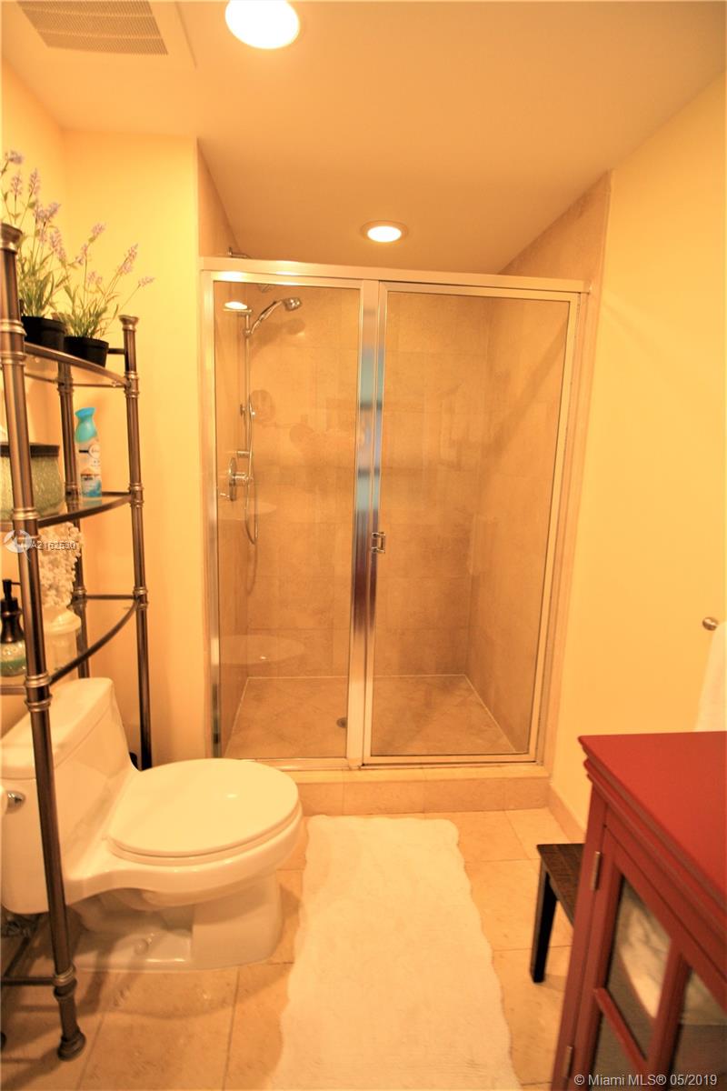 See details 2112 1 / 1 844 sq. ft. $ 2019-10-22 0 Photo