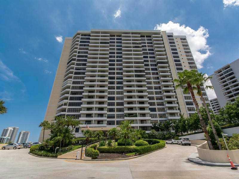 Photo of 2500 Parkview  #1519, Hallandale Beach, Florida, 33009 - Exterior Front