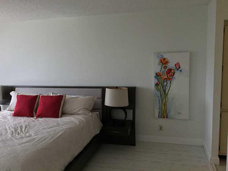 Photo of 2500 Parkview  #1519, Hallandale Beach, Florida, 33009 - Bedroom Master