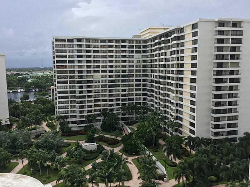 Photo of 2500 Parkview  #1519, Hallandale Beach, Florida, 33009 - Exterior Front
