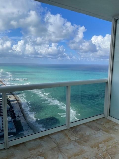 Ver detalles 4912 1 / 1 844 sq. ft. $ 2021-01-19 0 foto