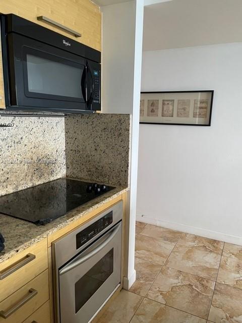Ver detalles 4912 1 / 1 844 sq. ft. $ 2021-01-19 0 foto