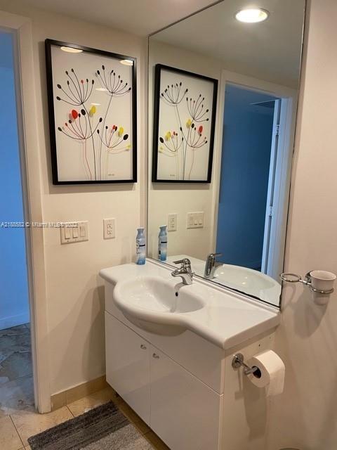 Ver detalles 4912 1 / 1 844 sq. ft. $ 2021-01-19 0 foto