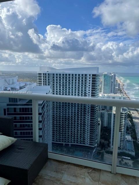 Ver detalles 4912 1 / 1 844 sq. ft. $ 2021-01-19 0 foto