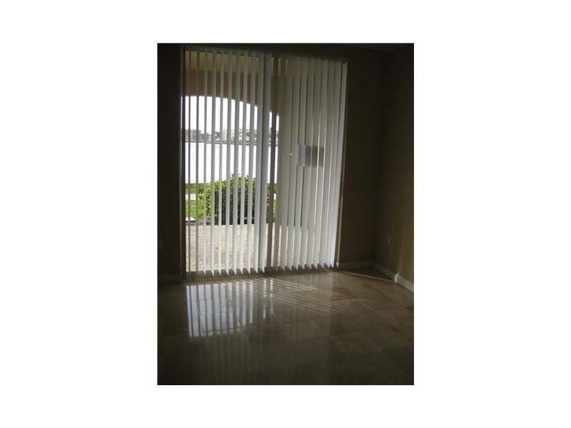Photo of 17100 BAY RD #1108, Sunny Isles Beach, Florida, 33160 - Living Room