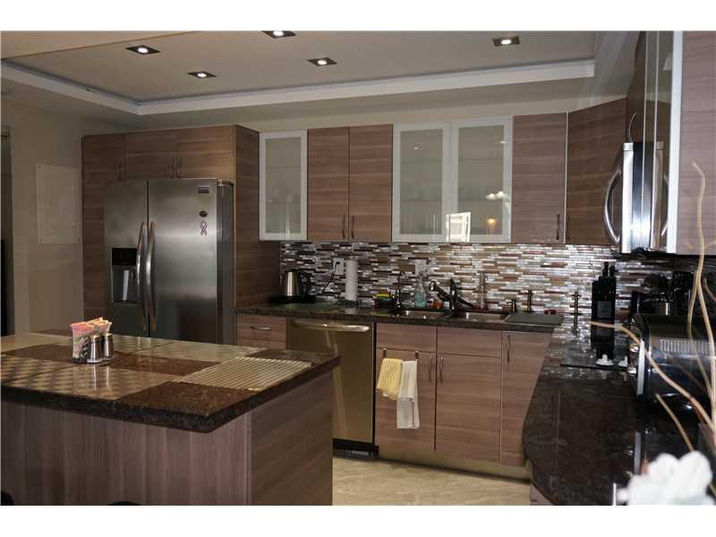 Photo of 19390 COLLINS AV #1615, Sunny Isles Beach, Florida, 33160 - Exterior Front