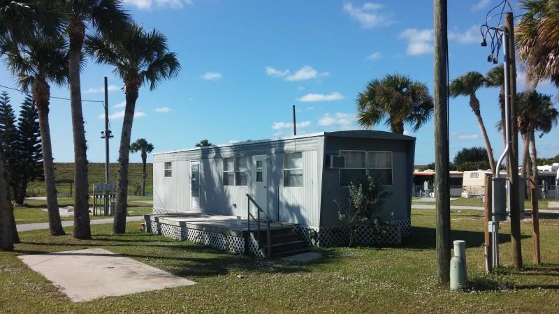   / 2  sq. ft. $ 2026-06-23 0 foto