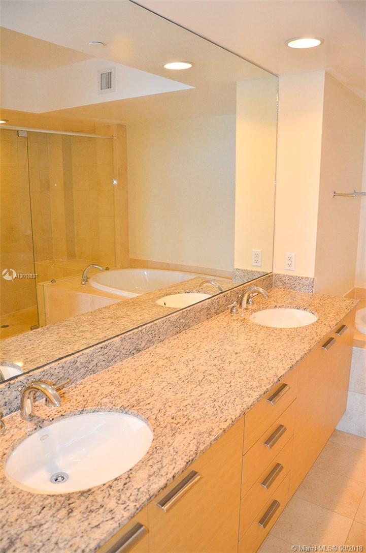 See details 4603 3 / 3 1733 sq. ft. $ 2016-04-14 0 Photo