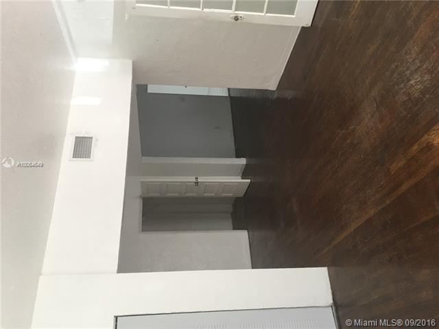 See details / 2430 sq. ft. $ 2021-02-06 0 Photo