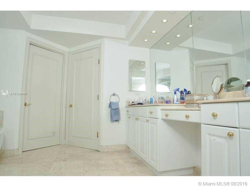 Photo of 3201 183rd St #807, Aventura, Florida, 33160 -