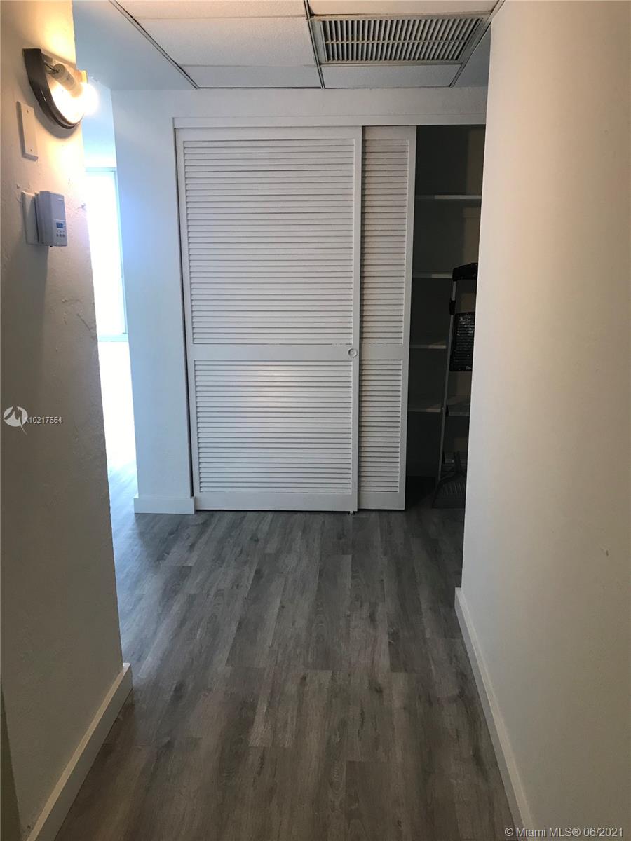 Photo of 19380 Collins Ave #1018, Sunny Isles Beach, Florida, 33160 -
