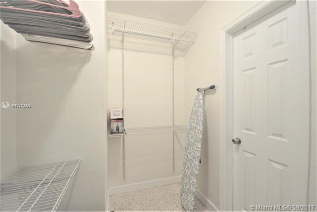 See details / sq. ft. $ 2018-10-18 0 Photo