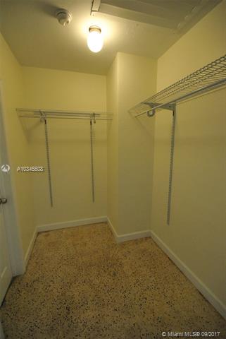 See details / sq. ft. $ 2018-10-18 0 Photo