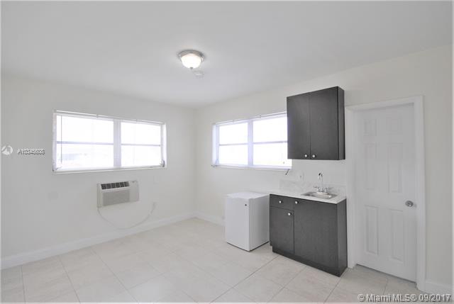 See details / sq. ft. $ 2018-10-18 0 Photo