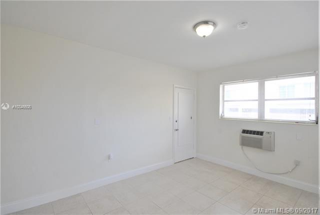 See details / sq. ft. $ 2018-10-18 0 Photo