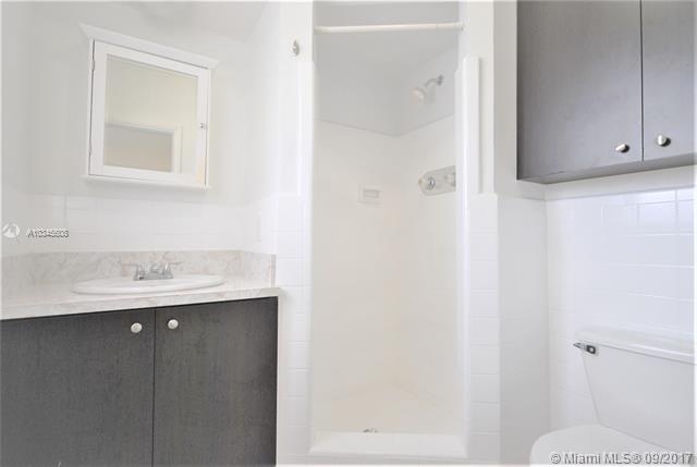 See details / sq. ft. $ 2018-10-18 0 Photo