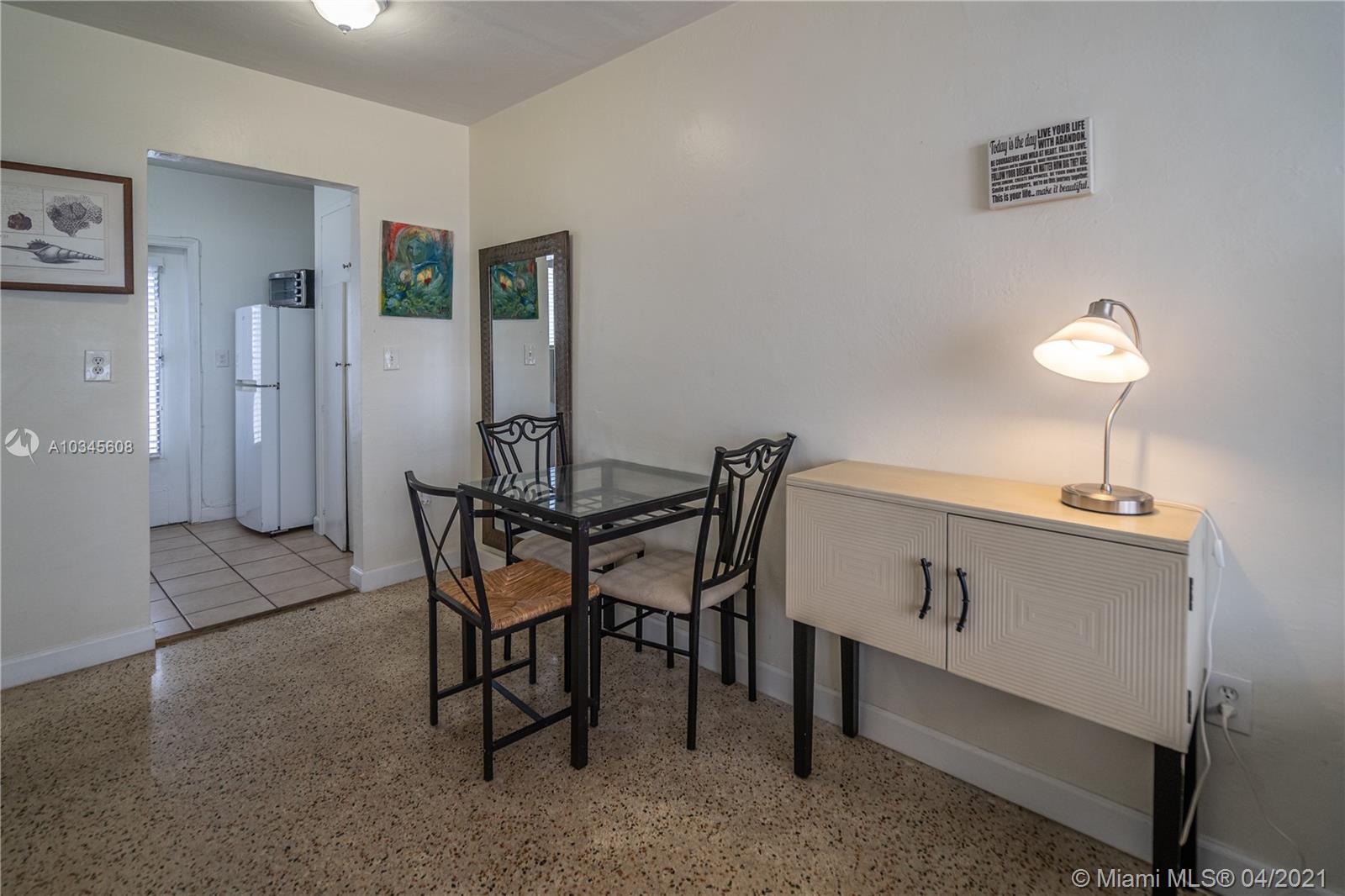 See details / sq. ft. $ 2018-10-18 0 Photo