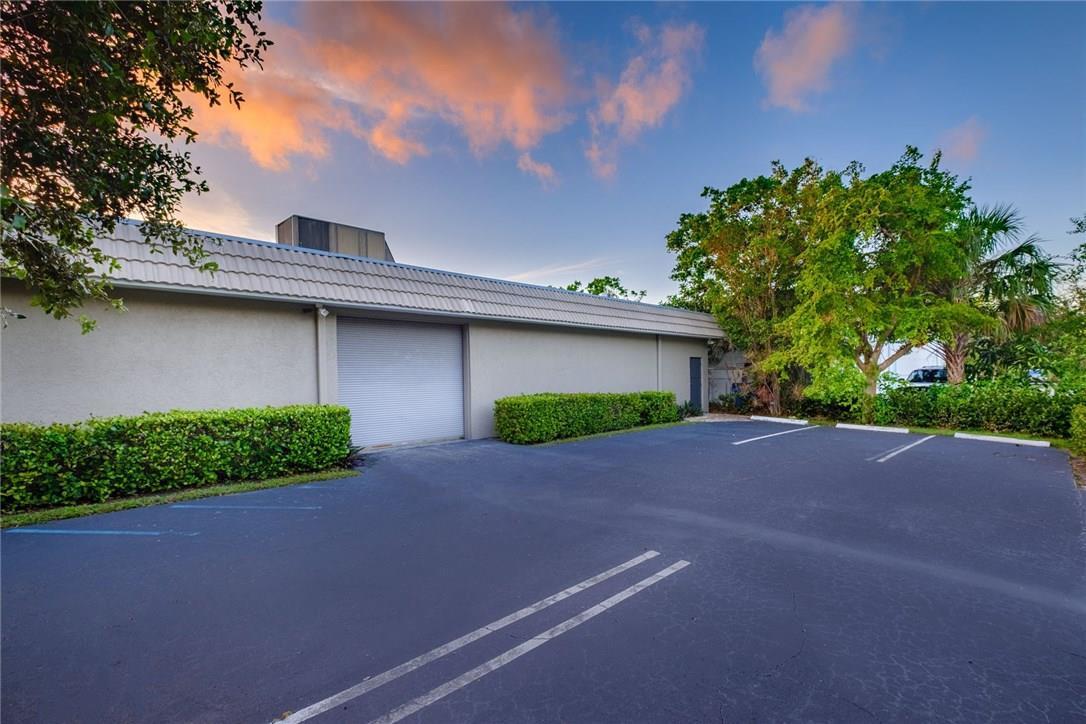   / 0  sq. ft. $ 2026-06-23 0 foto