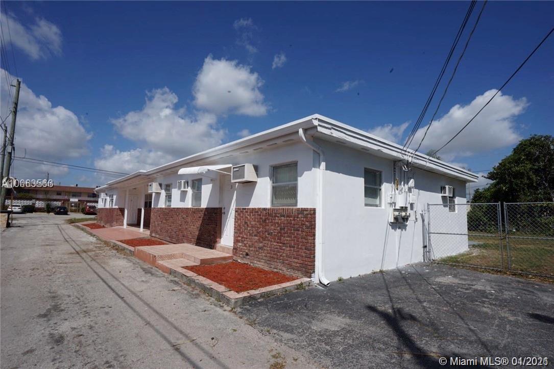 See details / 2693 sq. ft. $ 2020-07-01 0 Photo