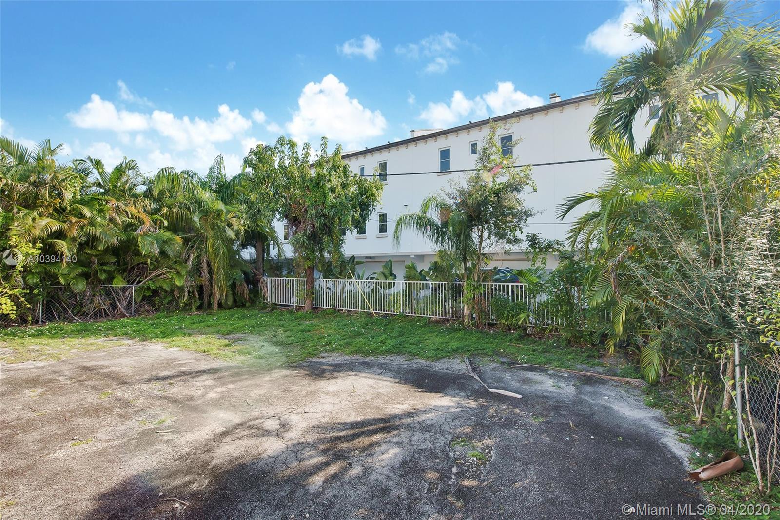 See details / 2508 sq. ft. $ 2018-01-02 0 Photo