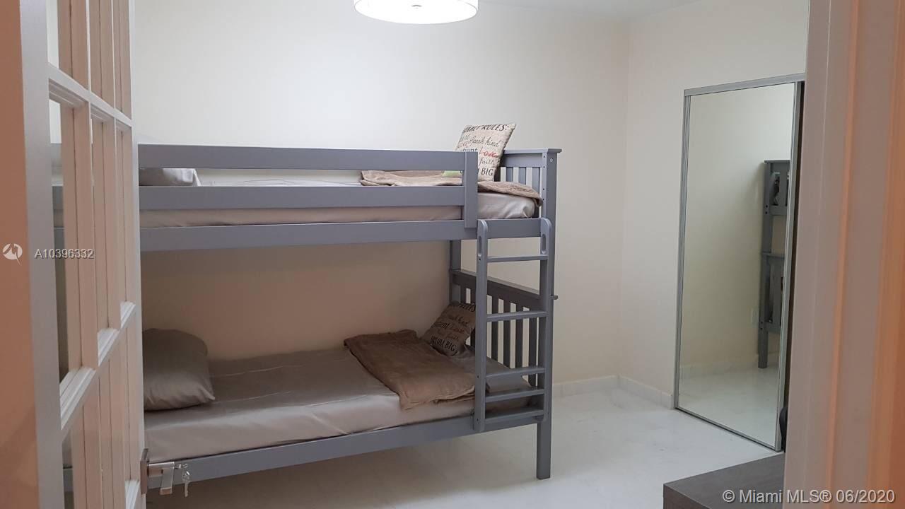 Ver detalles 2604 3 / 3 1675 sq. ft. $ 2021-01-13 0 foto