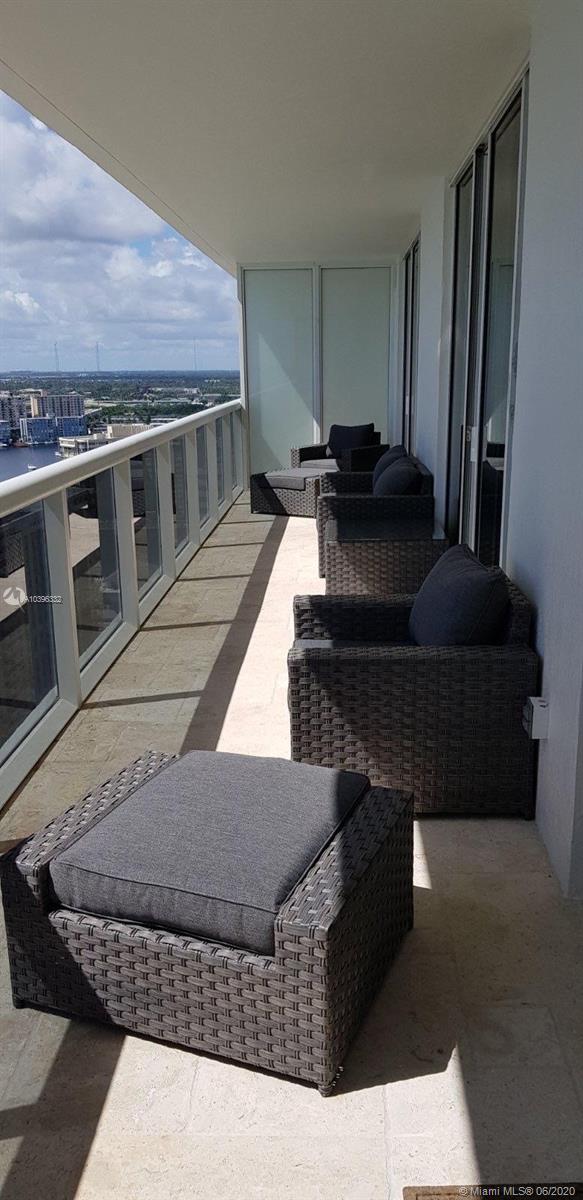 Ver detalles 2604 3 / 3 1675 sq. ft. $ 2021-01-13 0 foto