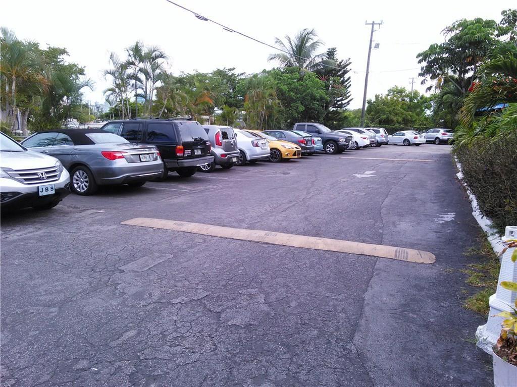 Ver detalles / 0 4835 sq. ft. $ 2025-09-30 0 foto