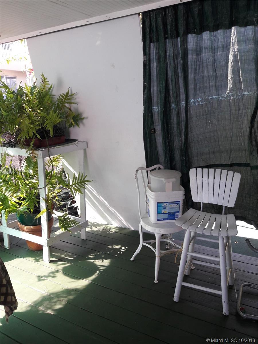 See details / 0 sq. ft. $ 2018-02-05 0 Photo