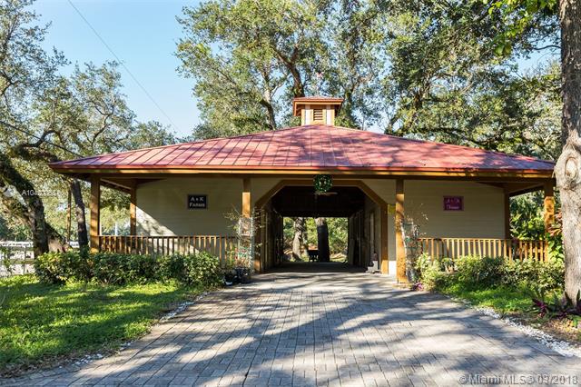 See details / 14069 sq. ft. $ 2018-10-03 0 Photo