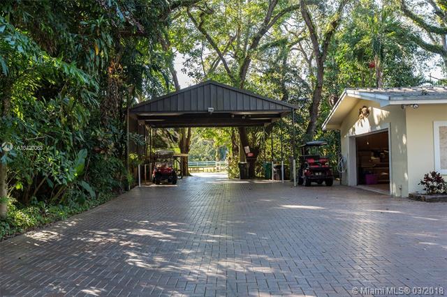 See details / 14069 sq. ft. $ 2018-10-03 0 Photo