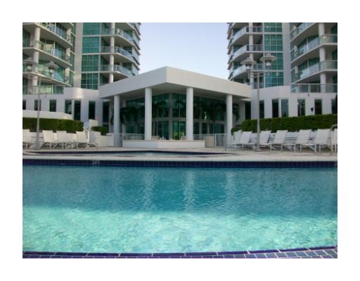 Swimming Pool/Hot Tub/Sauna
