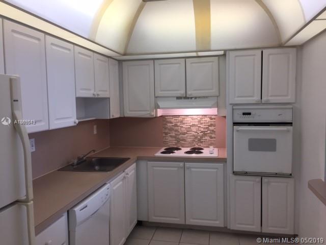 Photo of 19380 COLLINS AV #607, Sunny Isles Beach, Florida, 33160 - Lobby/Reception