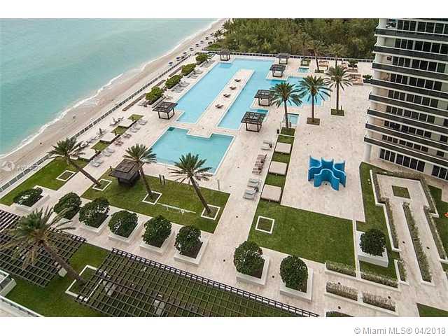 See details 4002 3 / 3 2065 sq. ft. $ 2018-04-05 0 Photo