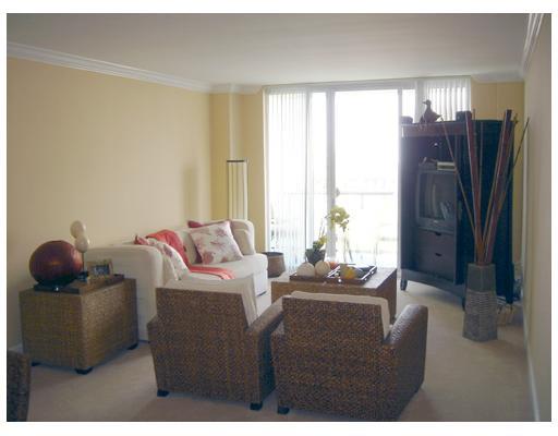 Photo of 19390 COLLINS AV #919, Sunny Isles Beach, Florida, 33160 - Dining Room