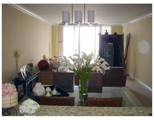 Photo of 19390 COLLINS AV #919, Sunny Isles Beach, Florida, 33160 - Living Room