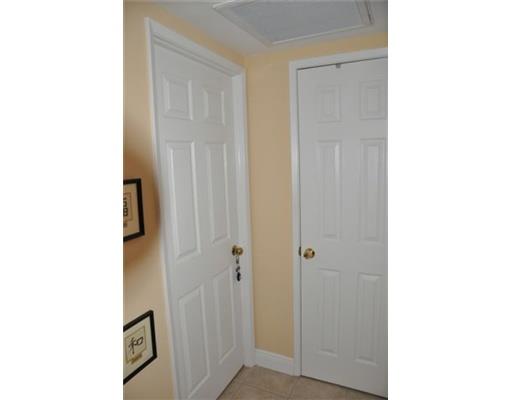 Photo of 19390 COLLINS AV #919, Sunny Isles Beach, Florida, 33160 - Kitchen