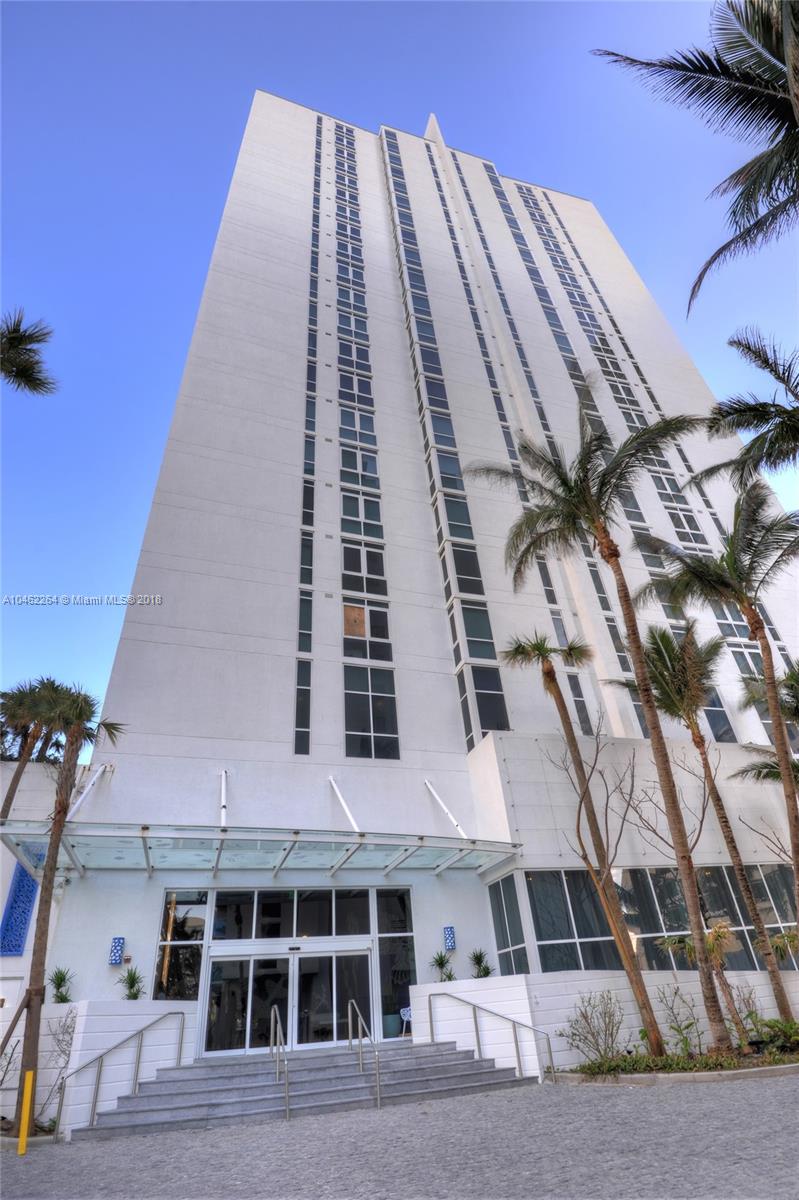 Apogee Beach - Hollywood