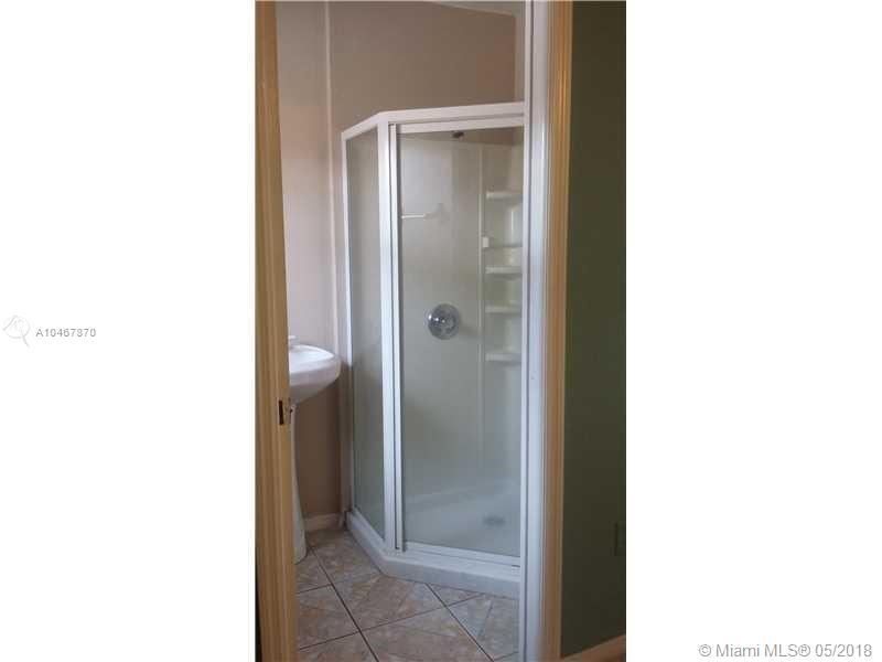 See details / 1150 sq. ft. $ 2020-10-22 0 Photo