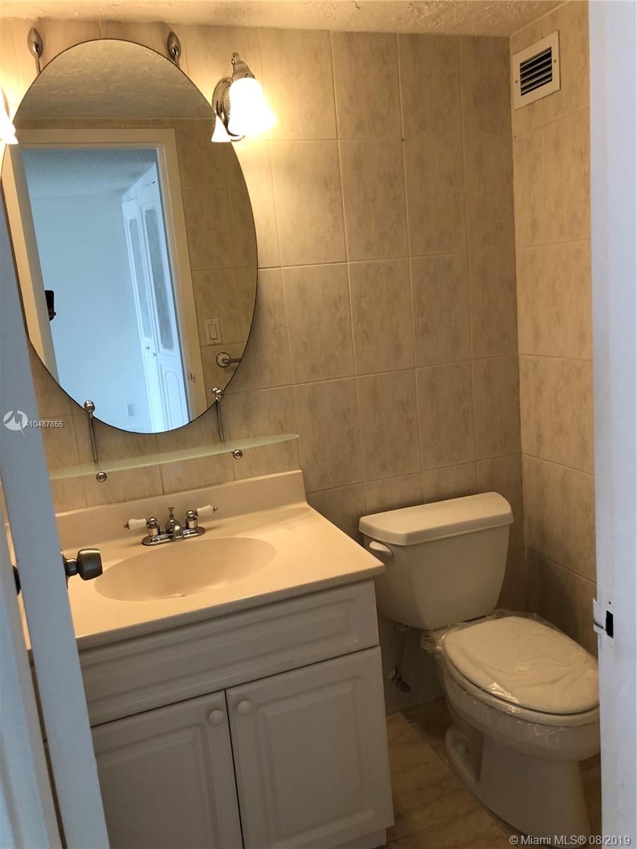 Photo of 17011 Bay Road #907, Sunny Isles Beach, Florida, 33160 -