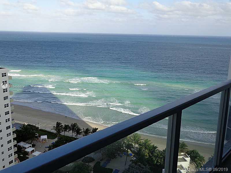 Photo of 3101 OCEAN DR #2003, Hollywood, Florida, 33019 - Exterior Front
