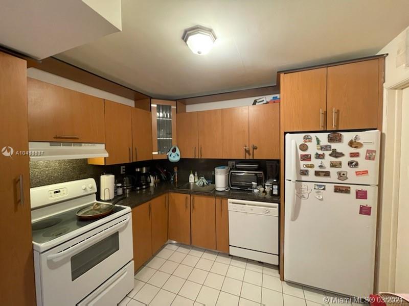 Photo of 3161 Ocean Dr #807, Hallandale Beach, Florida, 33009 -