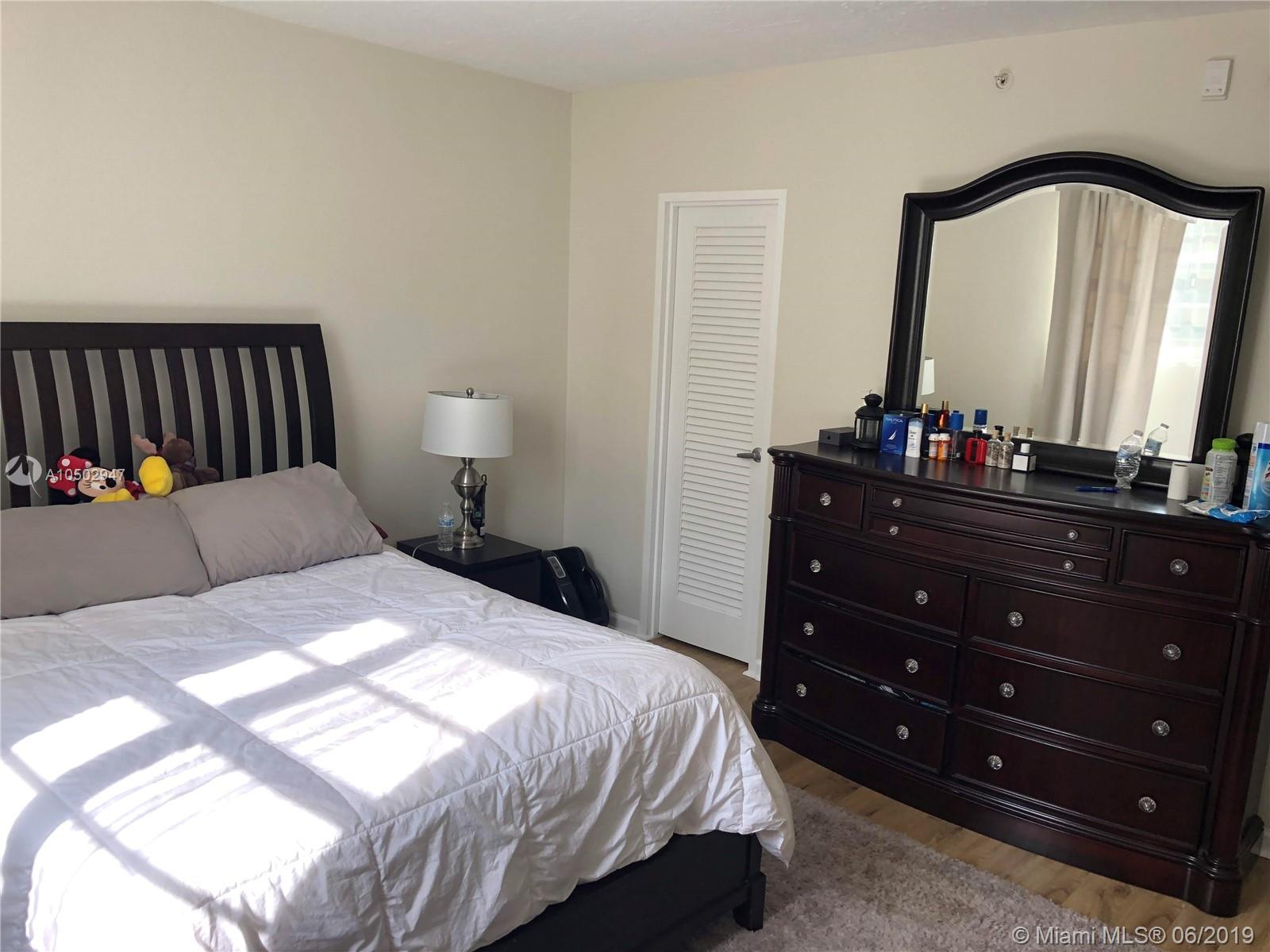 Photo of 3000 Ocean Drive #622, Hollywood, Florida, 33019 -