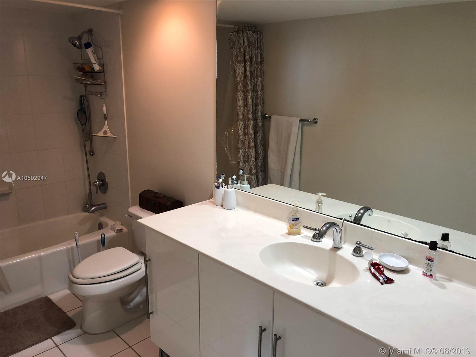 Photo of 3000 Ocean Drive #622, Hollywood, Florida, 33019 -