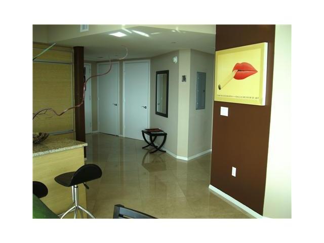 See details 2106 2 / 2 0 sq. ft. $ 2013-09-04 0 Photo
