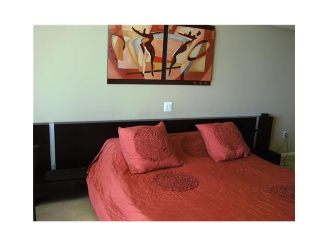 See details 2106 2 / 2 0 sq. ft. $ 2013-09-04 0 Photo