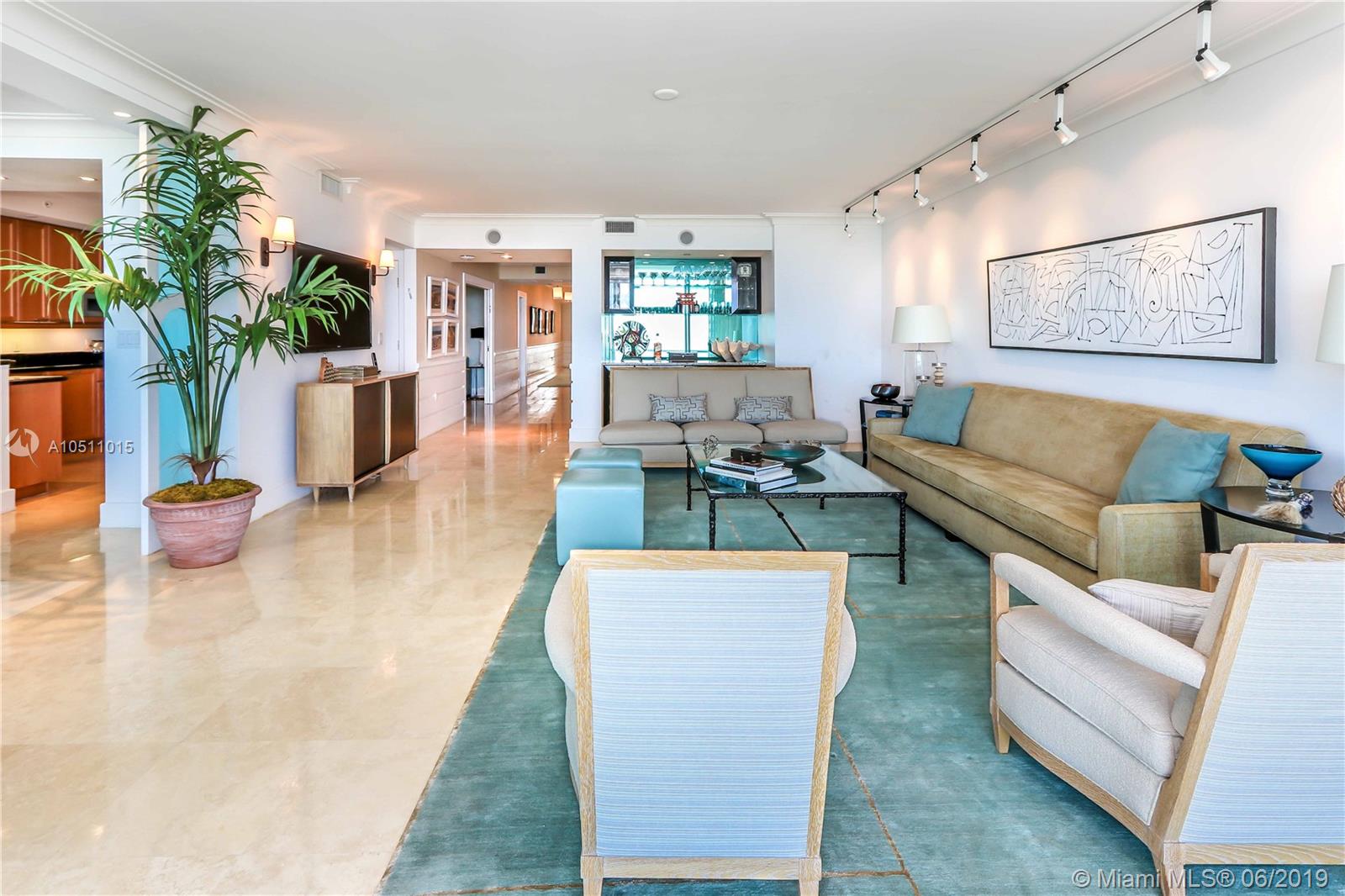 Photo of 20201 Country Club Dr #1902, Aventura, Florida, 33180 -