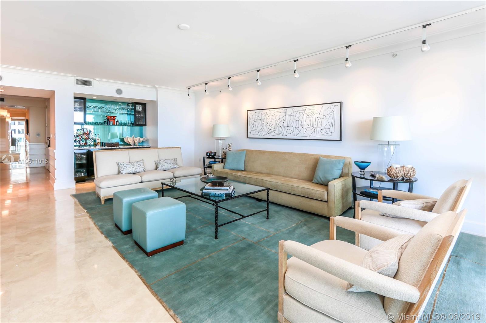 Photo of 20201 Country Club Dr #1902, Aventura, Florida, 33180 -